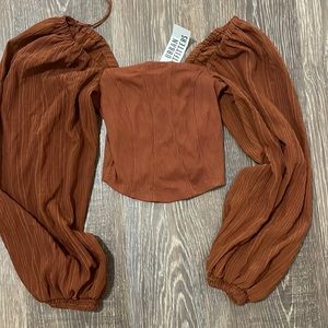 Urban Outfitters Puffy Sleeved Crop Top